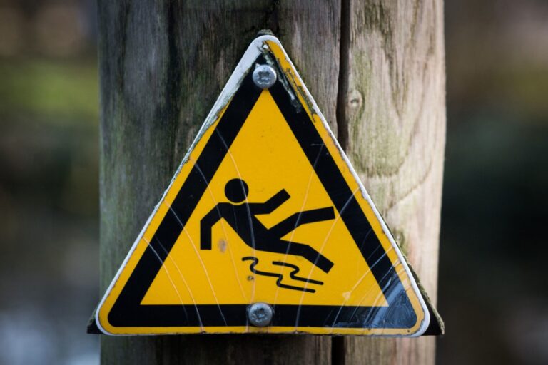 Caution wet area sign